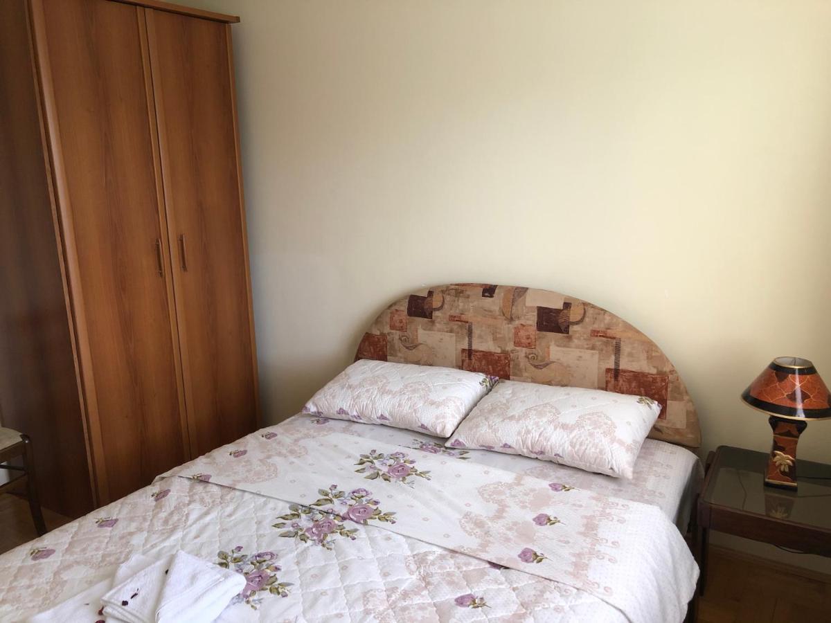 Apartman Djina Vrnjačka Banja 外观 照片